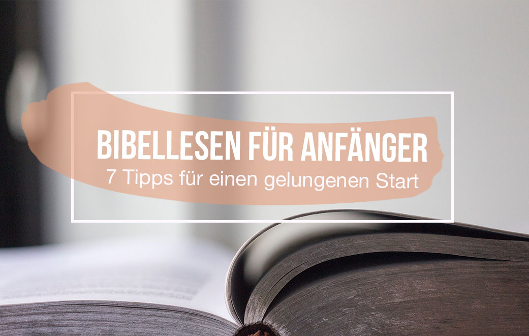 Bibellesen, aufgeschlagenes Buch